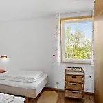 Дом отдыха 3 Bedroom Beautiful In *