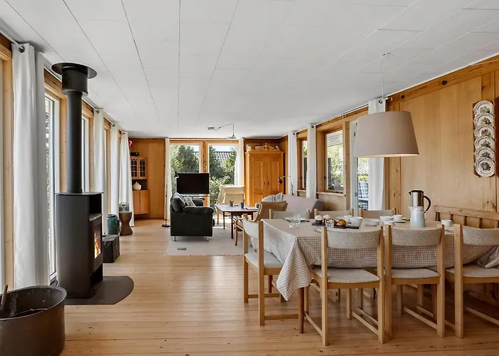 3 Bedroom Beautiful In